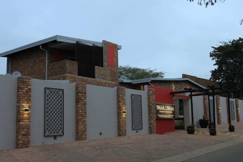 Yalla Yalla Boutique Hotel Witbank Exterior photo